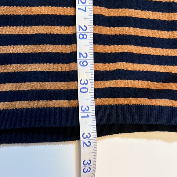 H&M sweater dress. Longsleeve, gold, and navy - Picture 3 of 4